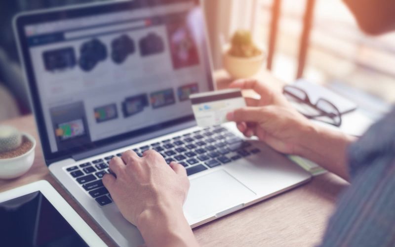 Examples-of-Direct-to-Consumer-Sites-Doing-It-Right-e1630991494951 Examples-of-Direct-to-Consumer-Sites-Doing-It-Right-e1630991494951