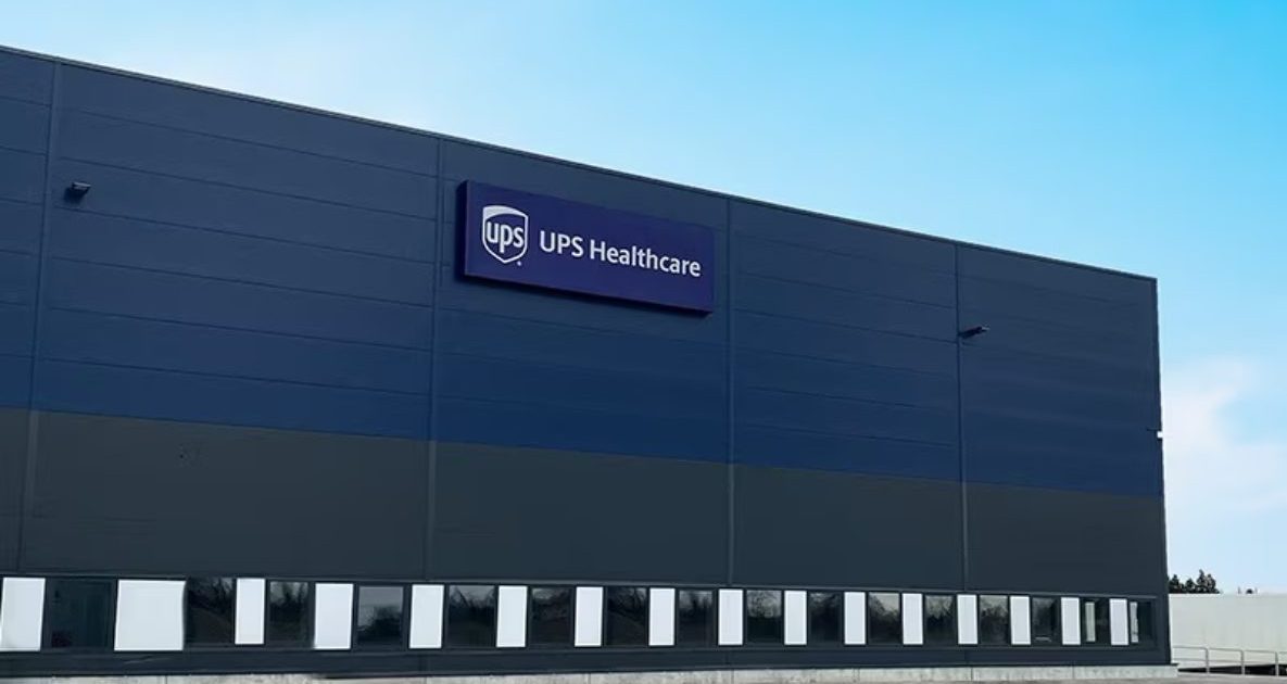 ups-1.jpg ups-1.jpg