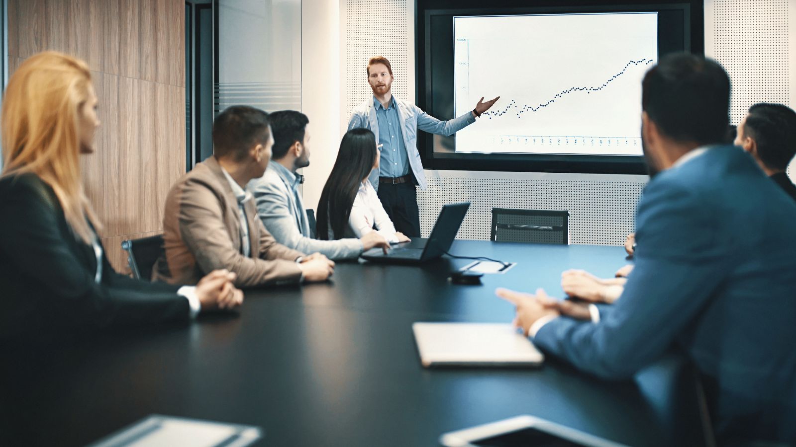 The Financial and Operational Upside of B2B eCommerce-1